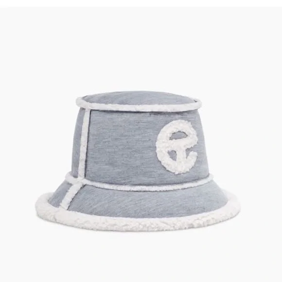 ?UGG X TELFAR GREY & WHITE FLEECE/SHEARLING BUCKET HAT SIZE S/M display picture 2